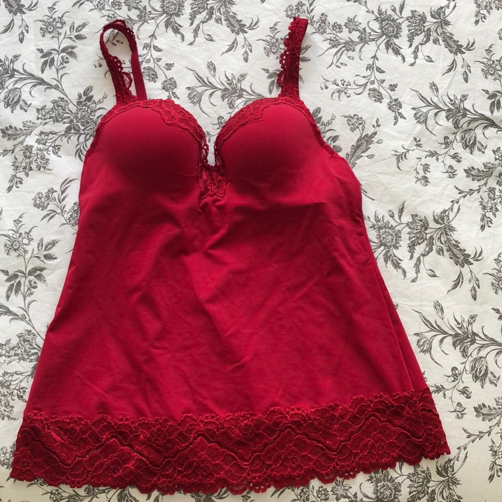 Red Soma Adisson Camisole womens Sz 34C wired padded.